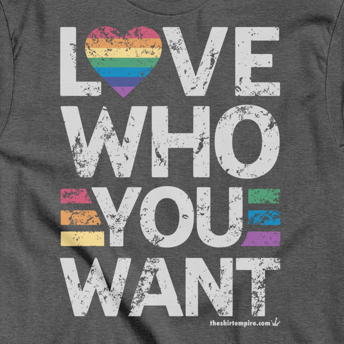 T-Shirt "Love who you want"